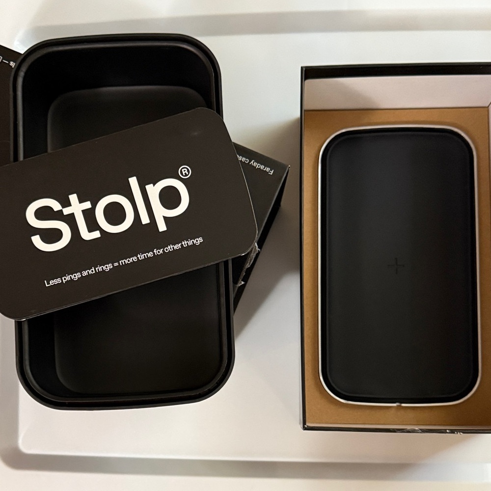 Stolp Faraday Box